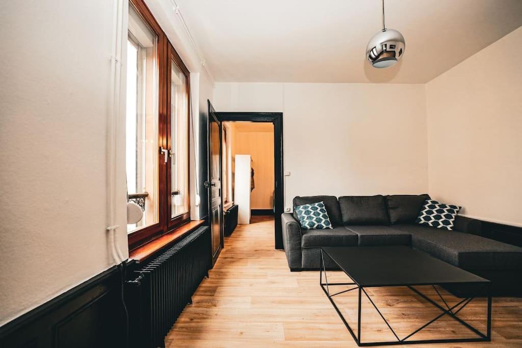 Charme Centre Apartamento *